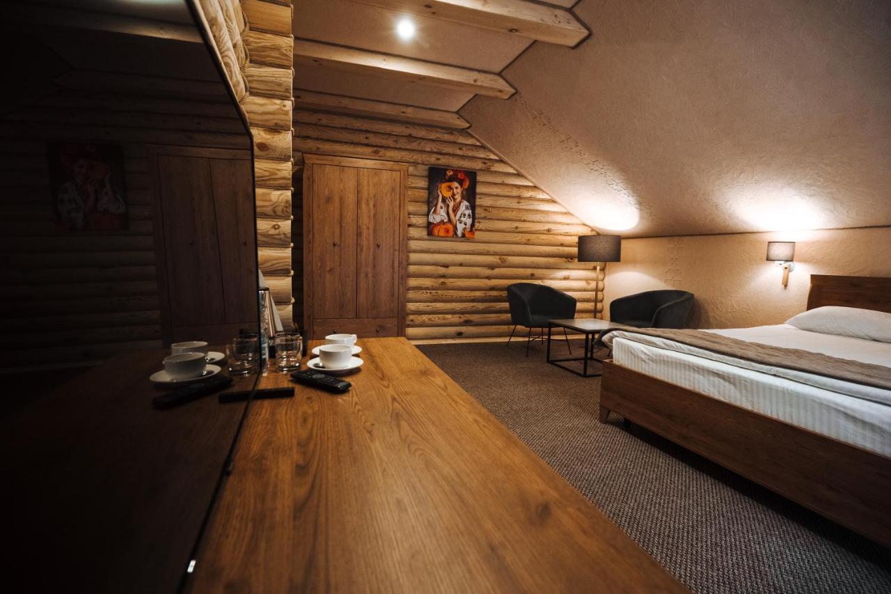 Hotel Turiyske Podvir'Ya Blazhennik Esterno foto